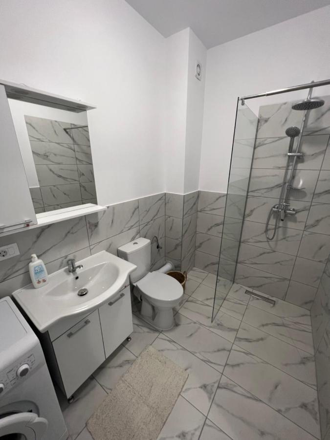 Sunny Apartments Suceava 64 Екстериор снимка